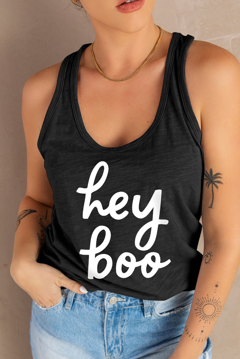 swvws HEY BOO Graphic Tank Top