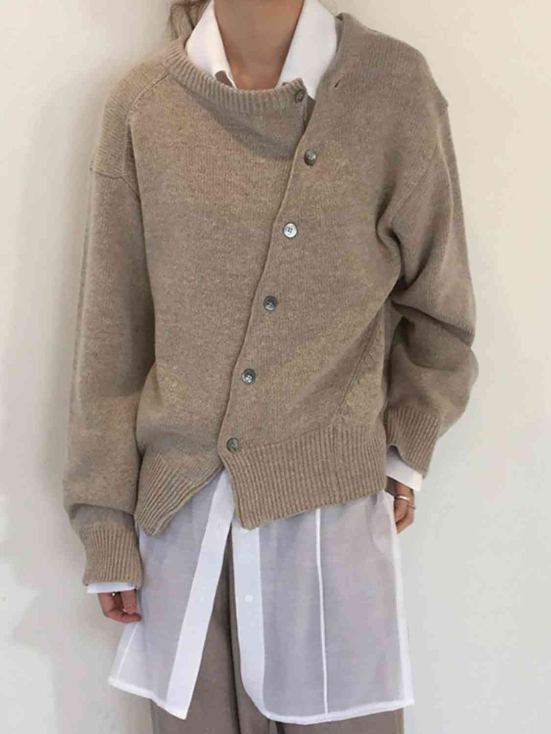 swvws Dropped Shoulder Buttoned Cardigan