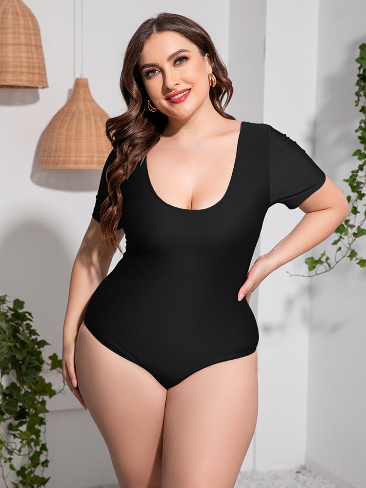 swvws Plus Size Scoop Neck Short Sleeve One-Piece Swimsuit