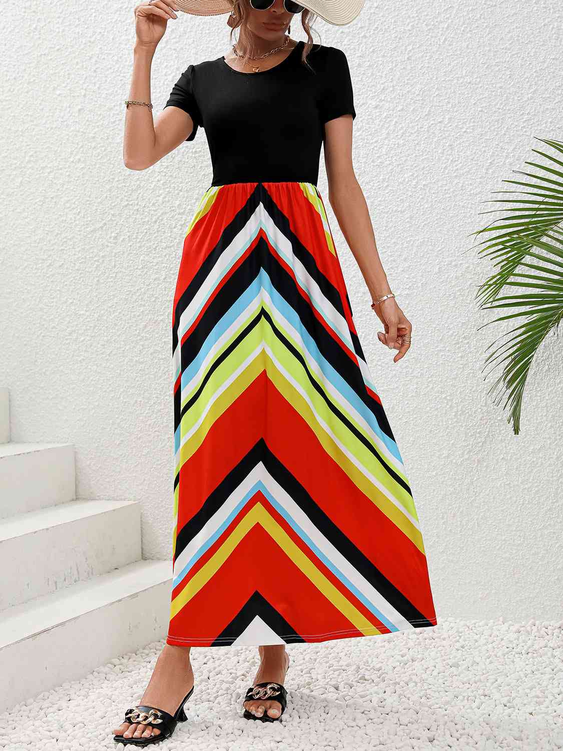 swvws Round Neck Short Sleeve Maxi Dress