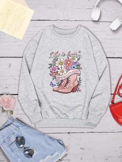 swvws Graphic Round Neck Long Sleeve Sweatshirt