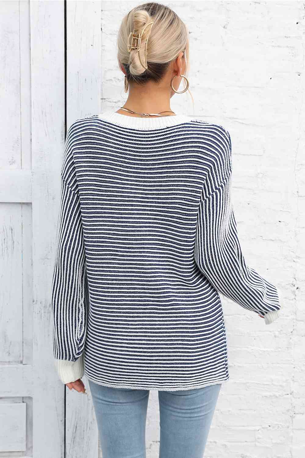 swvws Striped Round Neck Long Sleeve Knit Top