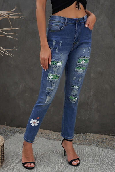 swvws Distressed Buttoned Jeans with Pockets