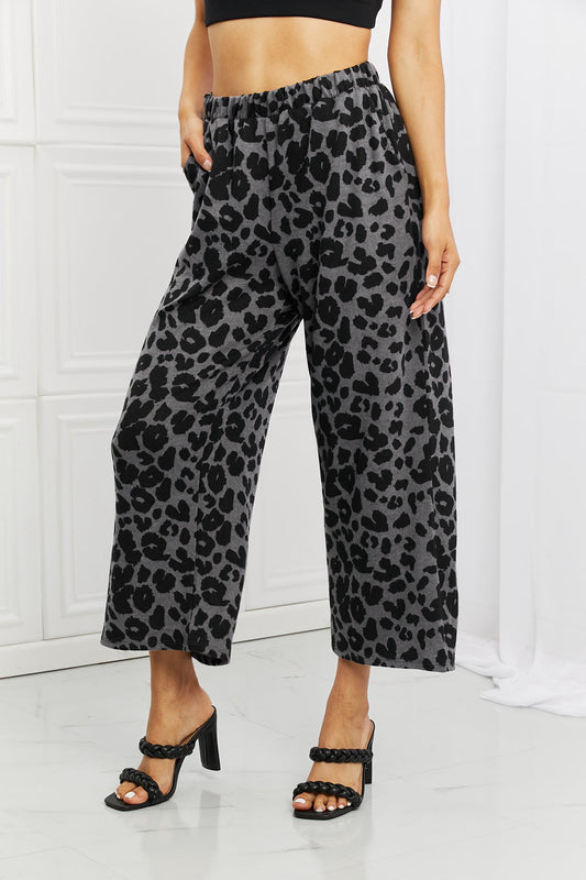 swvws BOMBOM Stay Cozy Pattern Wide Leg Pants