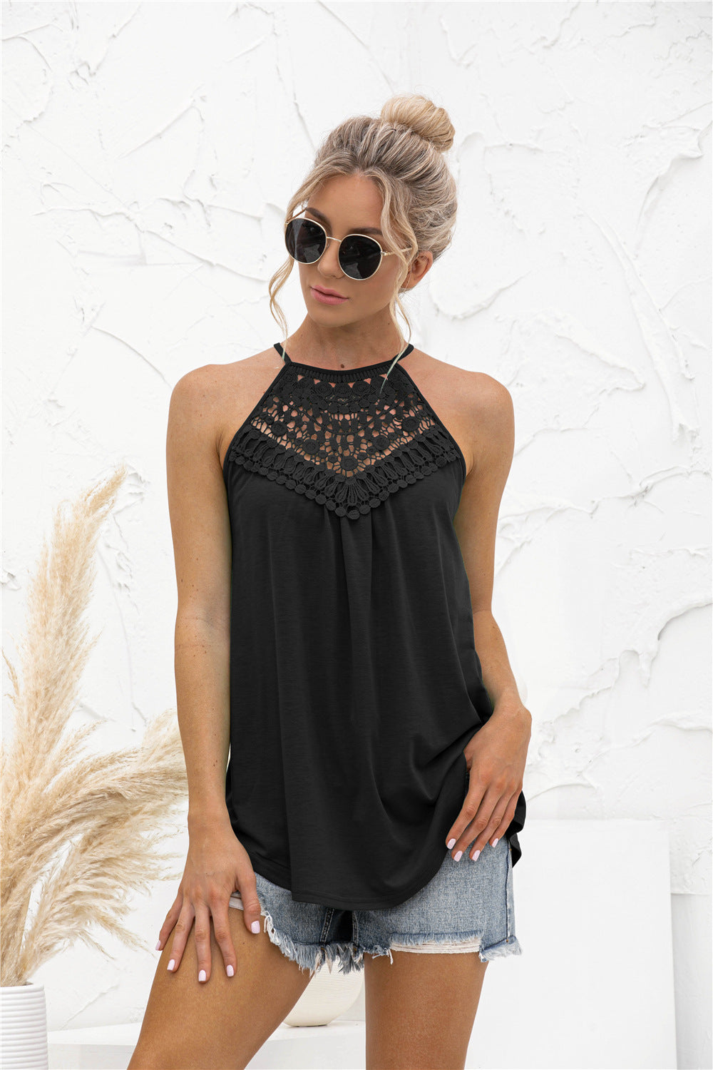 swvws Halter Crochet Tank Top