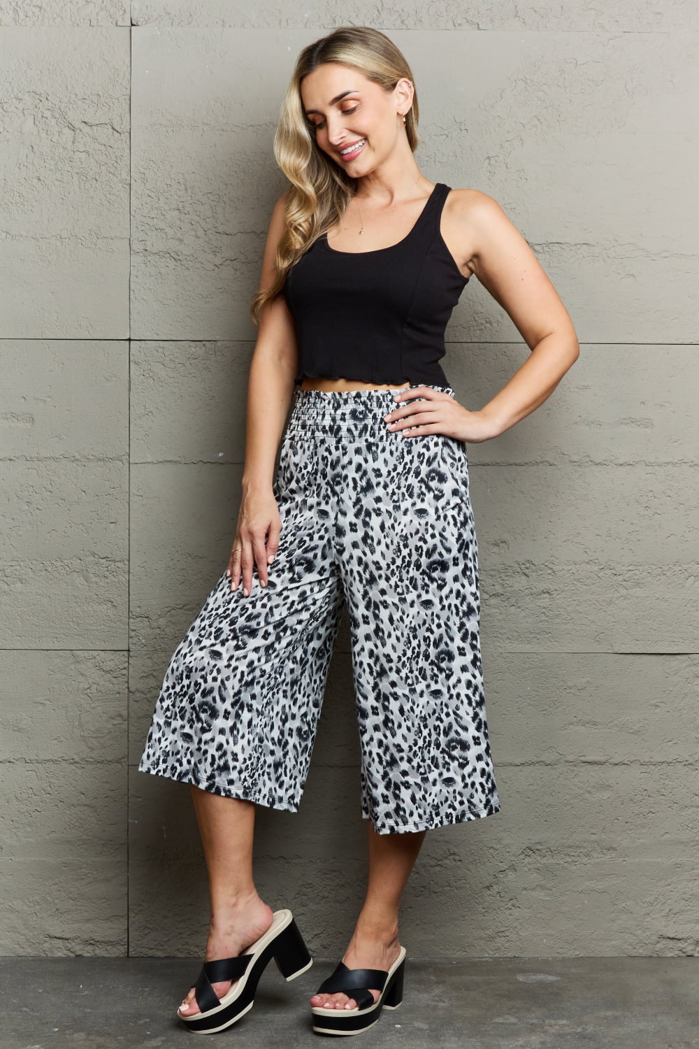 swvws Ninexis Leopard High Waist Flowy Wide Leg Pants with Pockets