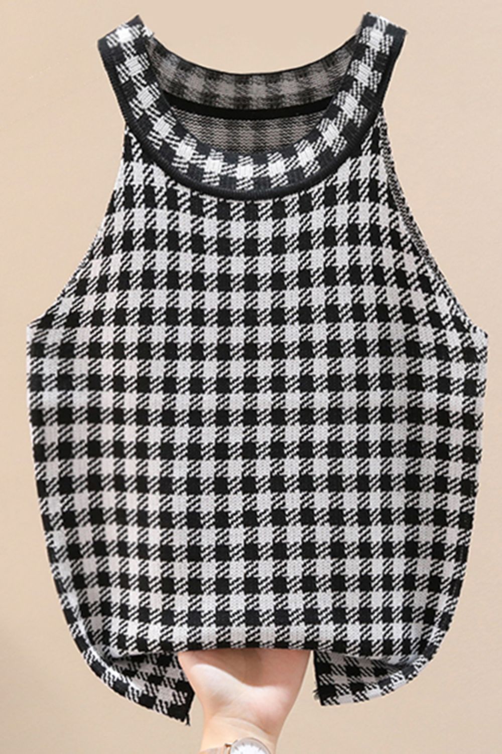 swvws Plaid Round Neck Sleeveless Knit Top