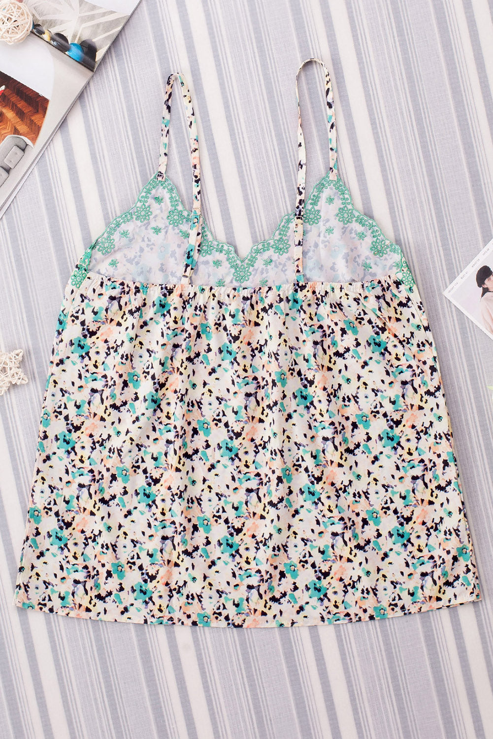 swvws Floral Print V-Neck Spaghetti Straps Tank Top