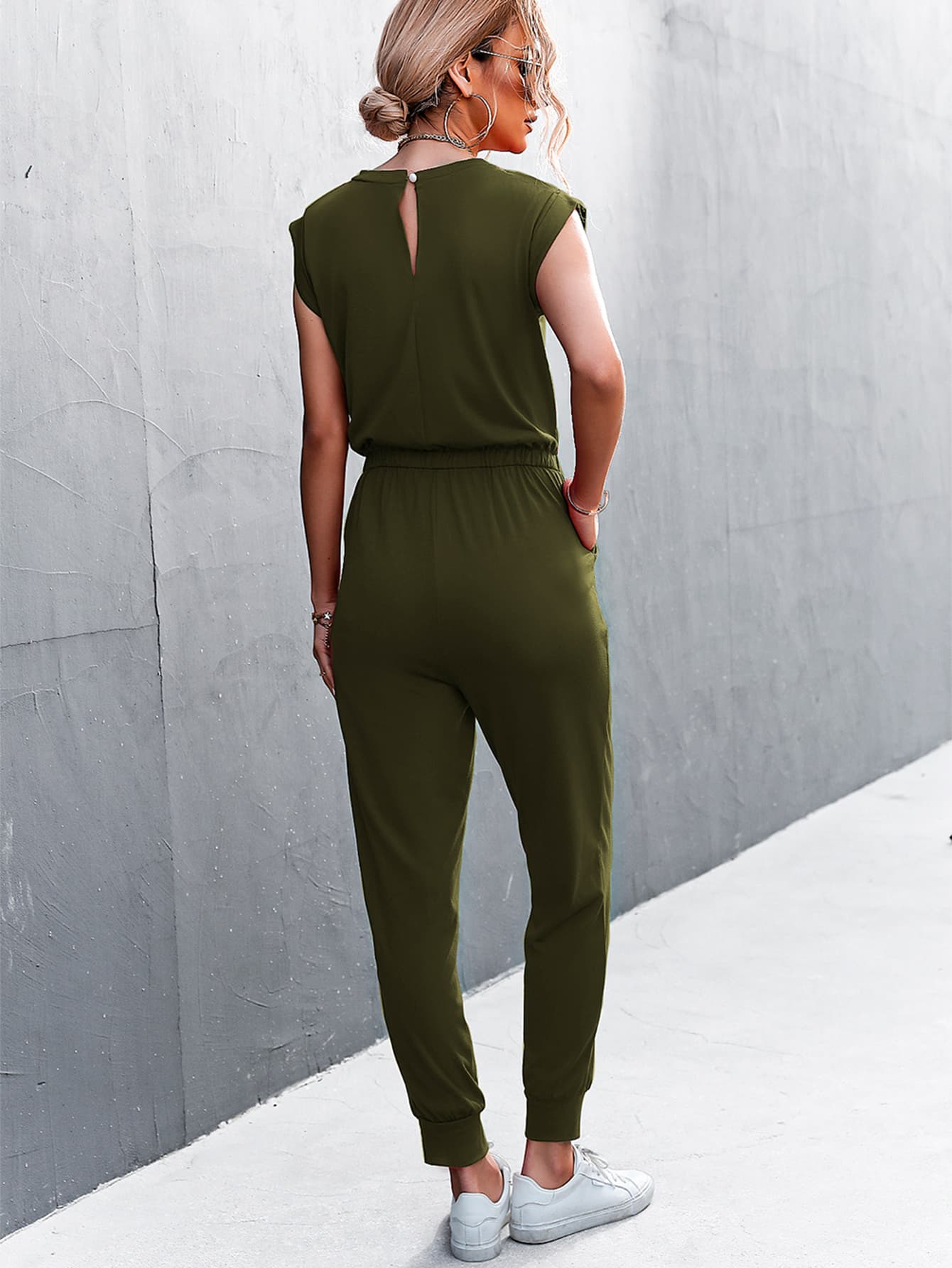 swvws Round Neck Cap Sleeve Jumpsuit