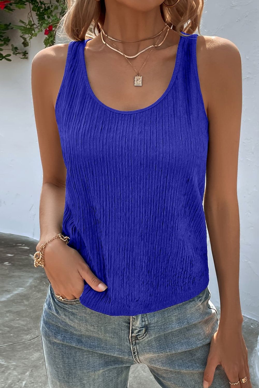 swvws Textured Scoop Neck Tank