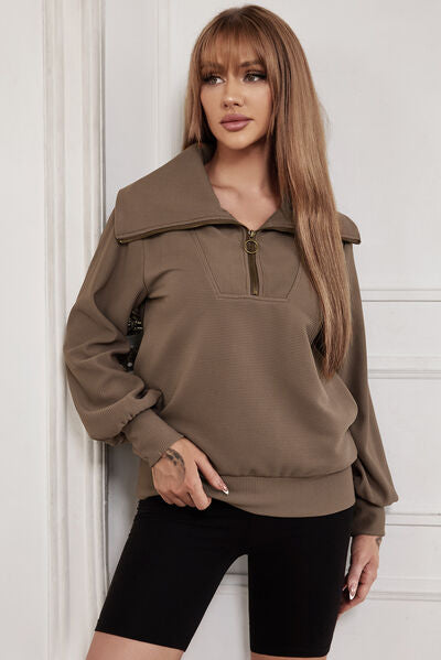 swvws Pocketed Quarter Zip Collared Neck Sweatshirt