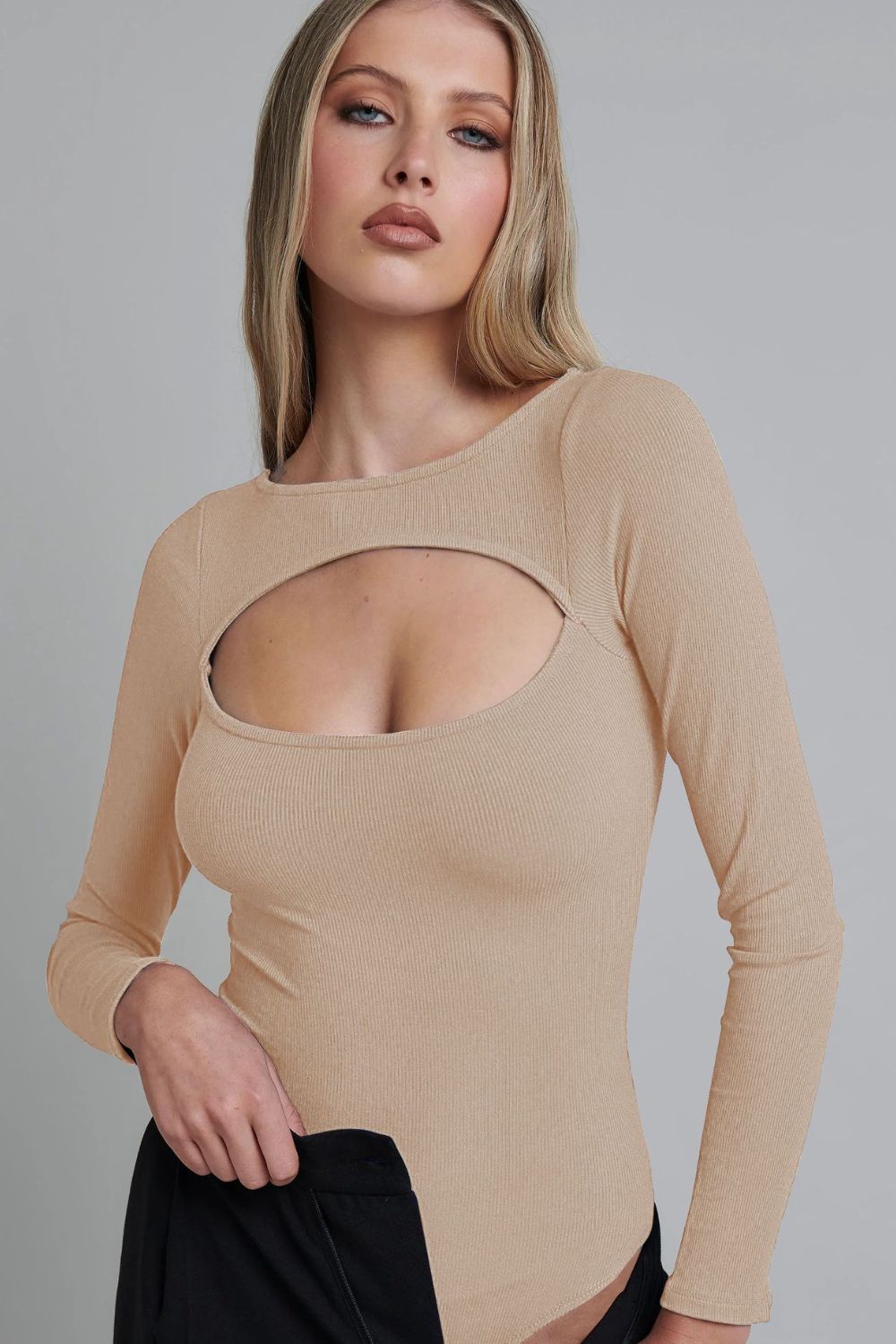 swvws Cutout Ribbed Long Sleeve Bodysuit