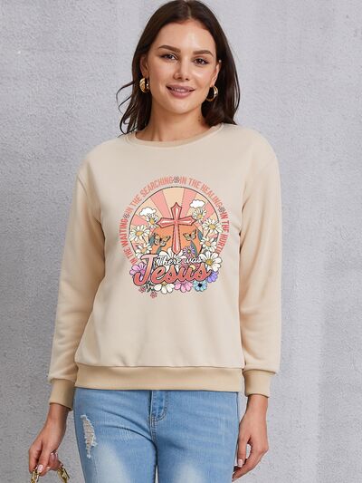 swvws Cross Graphic Round Neck Sweatshirt