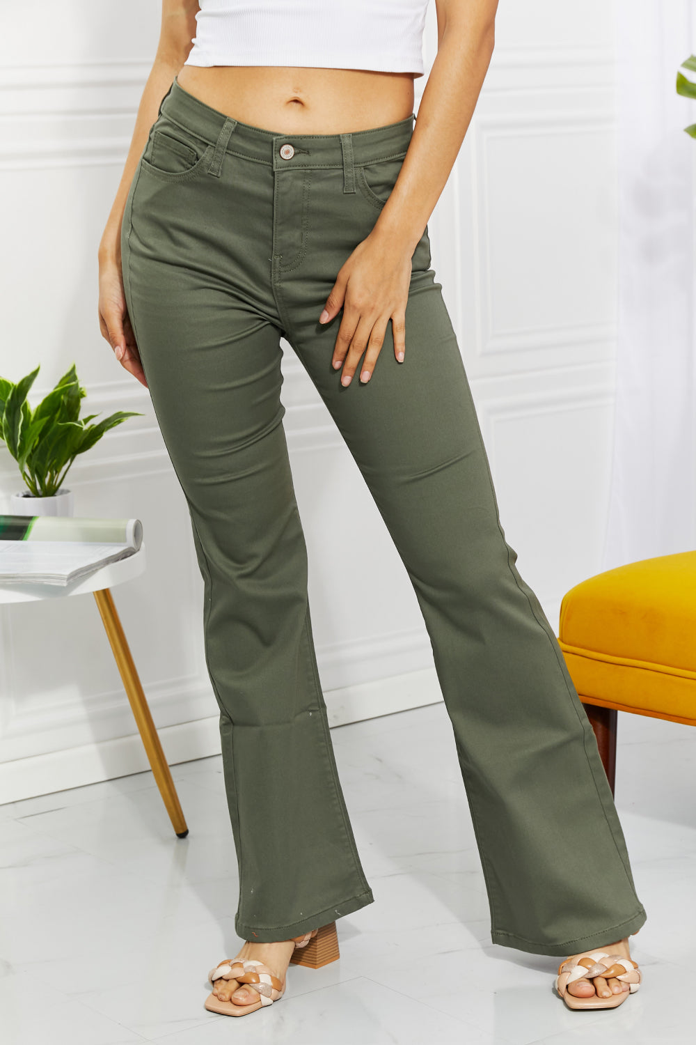 swvws Zenana Clementine Full Size High-Rise Bootcut Jeans in Olive