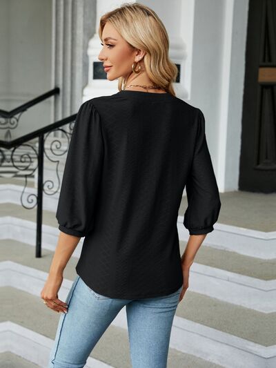 swvws Textured Notched Three-Quarter Sleeve Blouse