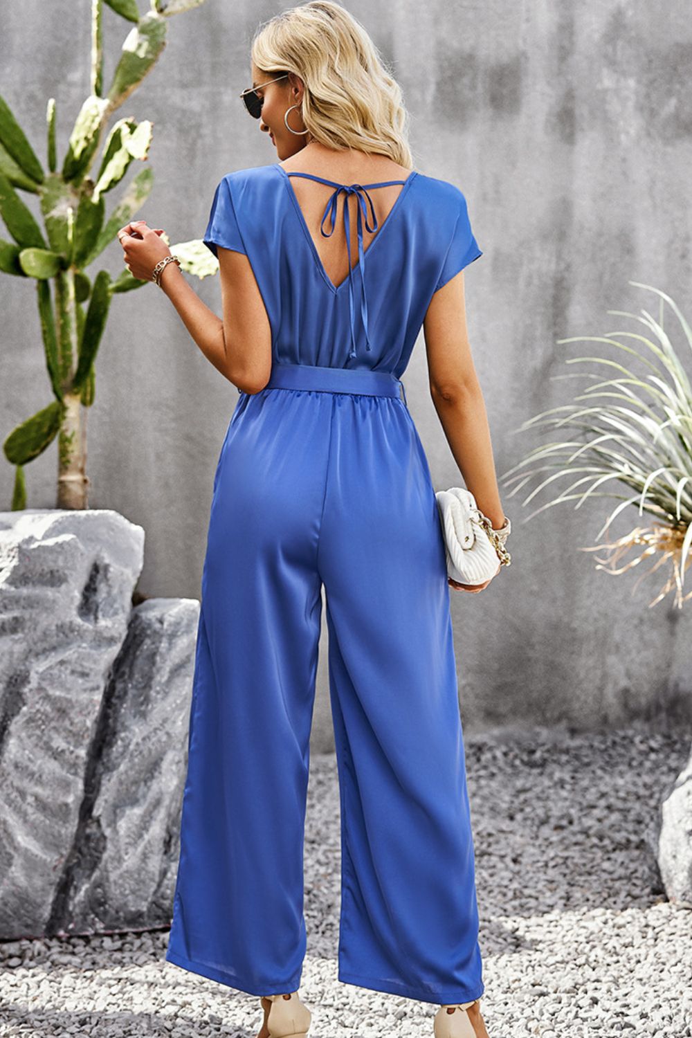 swvws Tie Belt V-Neck Short Sleeve Jumpsuit