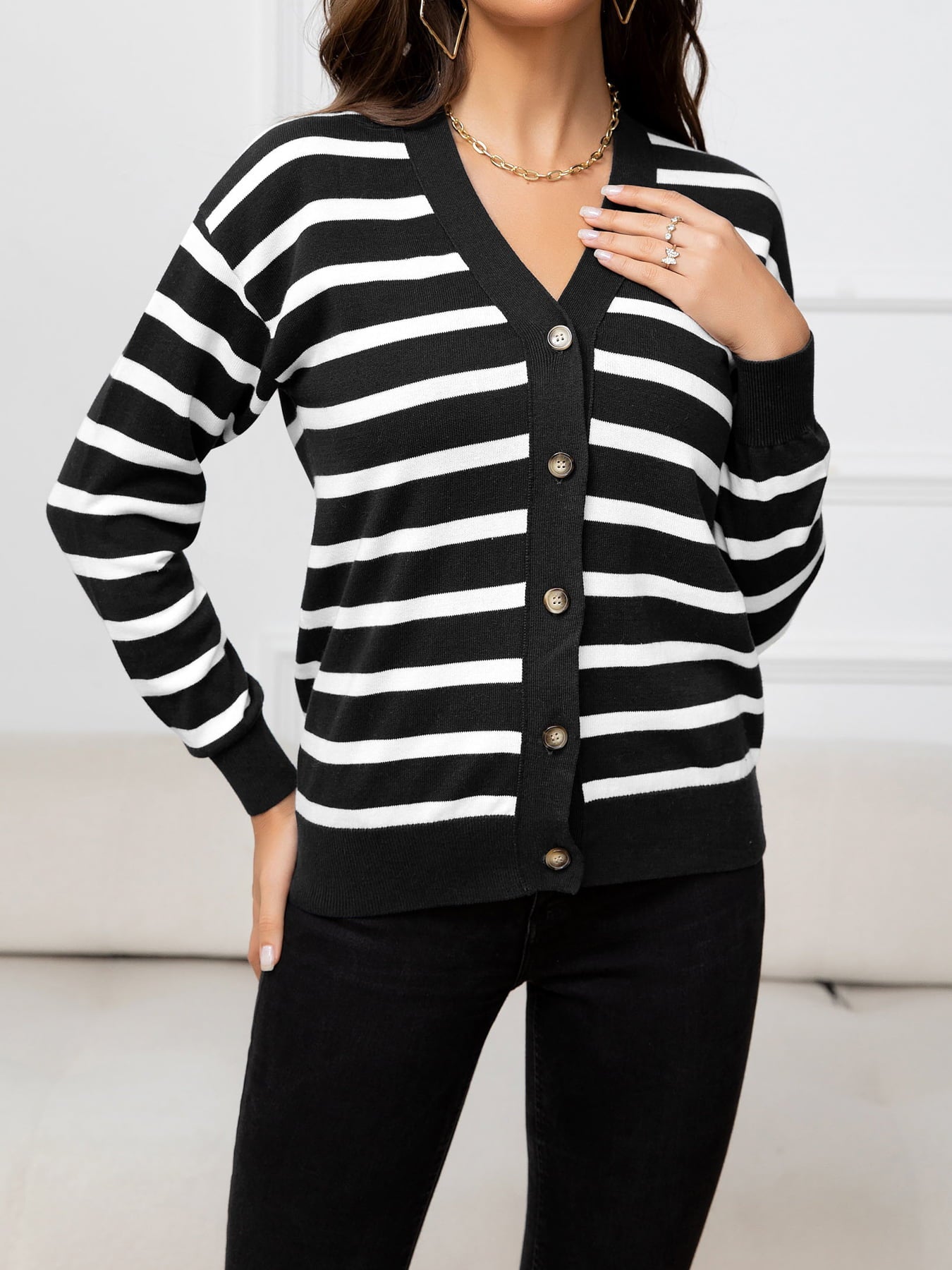 swvws Striped Dropped Shoulder V-Neck Knit Top