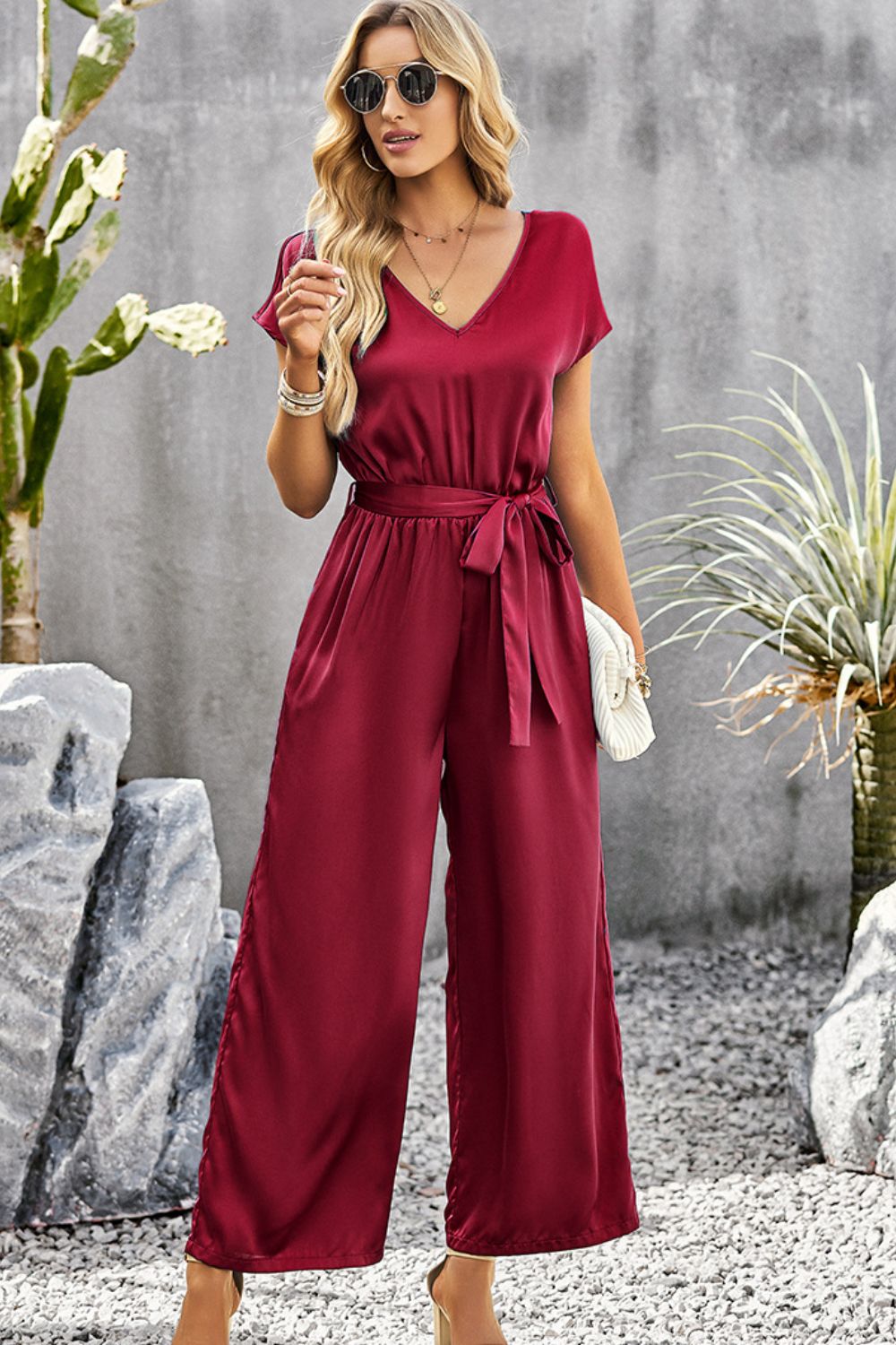 swvws Tie Belt V-Neck Short Sleeve Jumpsuit