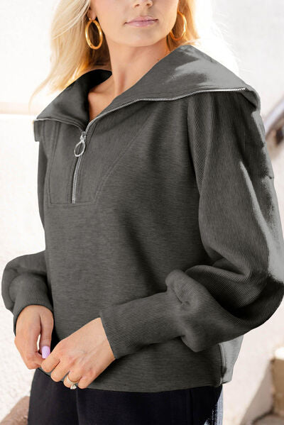 swvws Pocketed Quarter Zip Collared Neck Sweatshirt