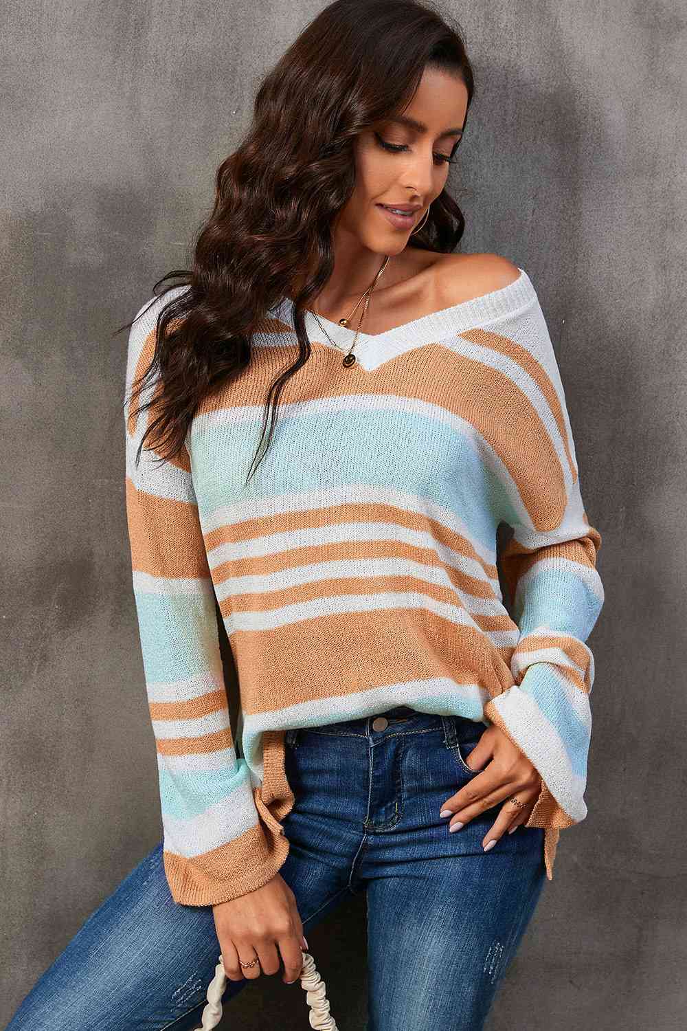 swvws Striped V-Neck Knit Top