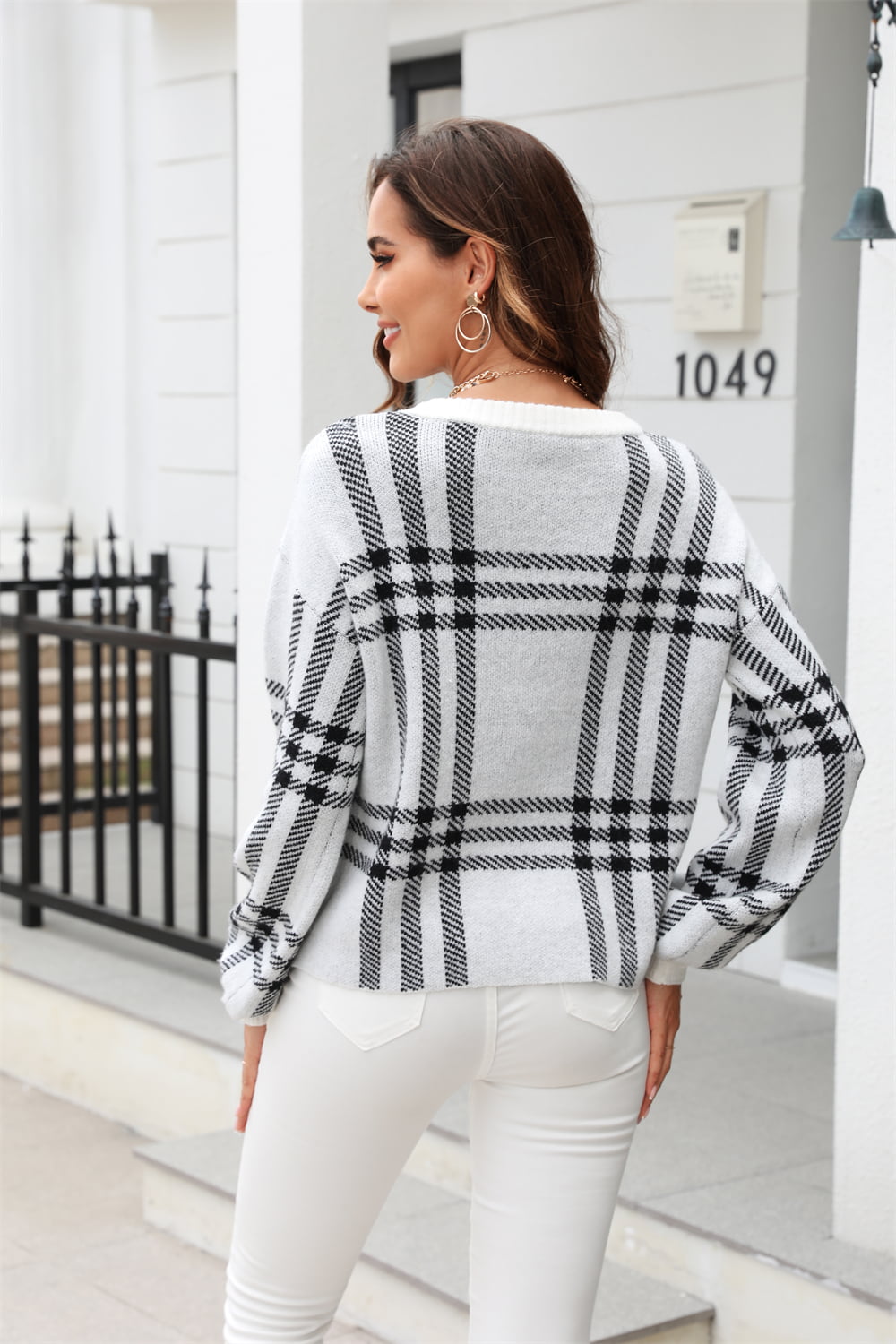 swvws Printed Round Neck Dropped Shoulder Sweater